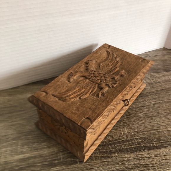 Hand Carved Double Eagle Wood Box with Key - Picture 9 of 15